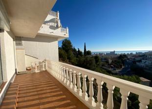 DÚPLEX EN AV. IRLANDA, ATALAYAS Réf: 23